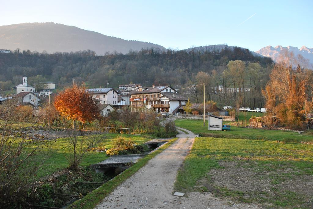 Agriturismo Il Girasole Feltre Exteriér fotografie